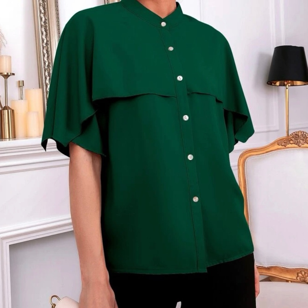 Mock neck - Dolman sleeve - Overlay blouse